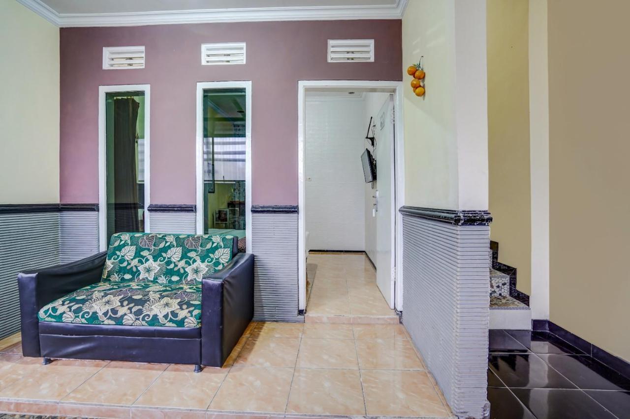Super Oyo 90642 Lancar Homestay Syariah Tlekung Dış mekan fotoğraf