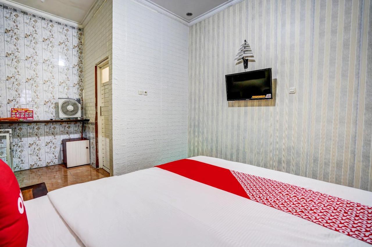 Super Oyo 90642 Lancar Homestay Syariah Tlekung Dış mekan fotoğraf